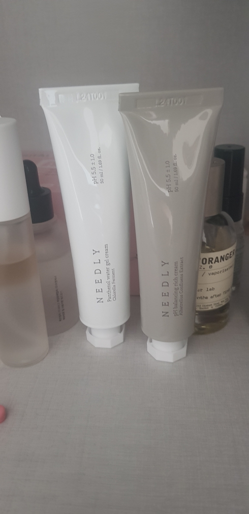 妮德丽 泛醇水凝霜 review image