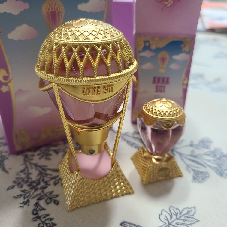 안나수이 (ANNASUI) 스카이 EDT review image