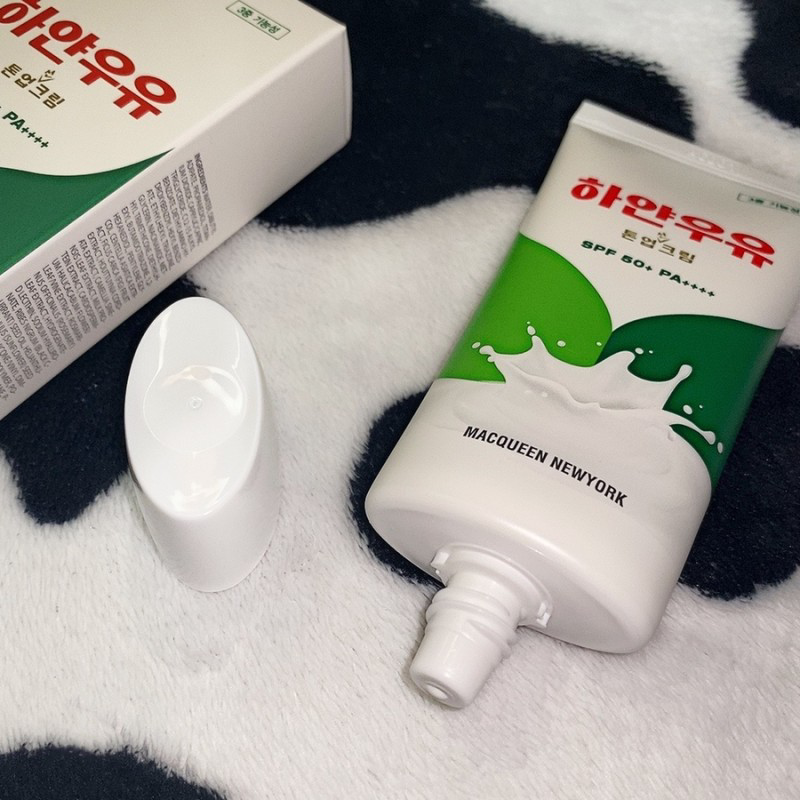맥퀸뉴욕 (MACQUEENNEWYORK) 하얀우유 톤업 선크림 [SPF50+/PA++++] review image