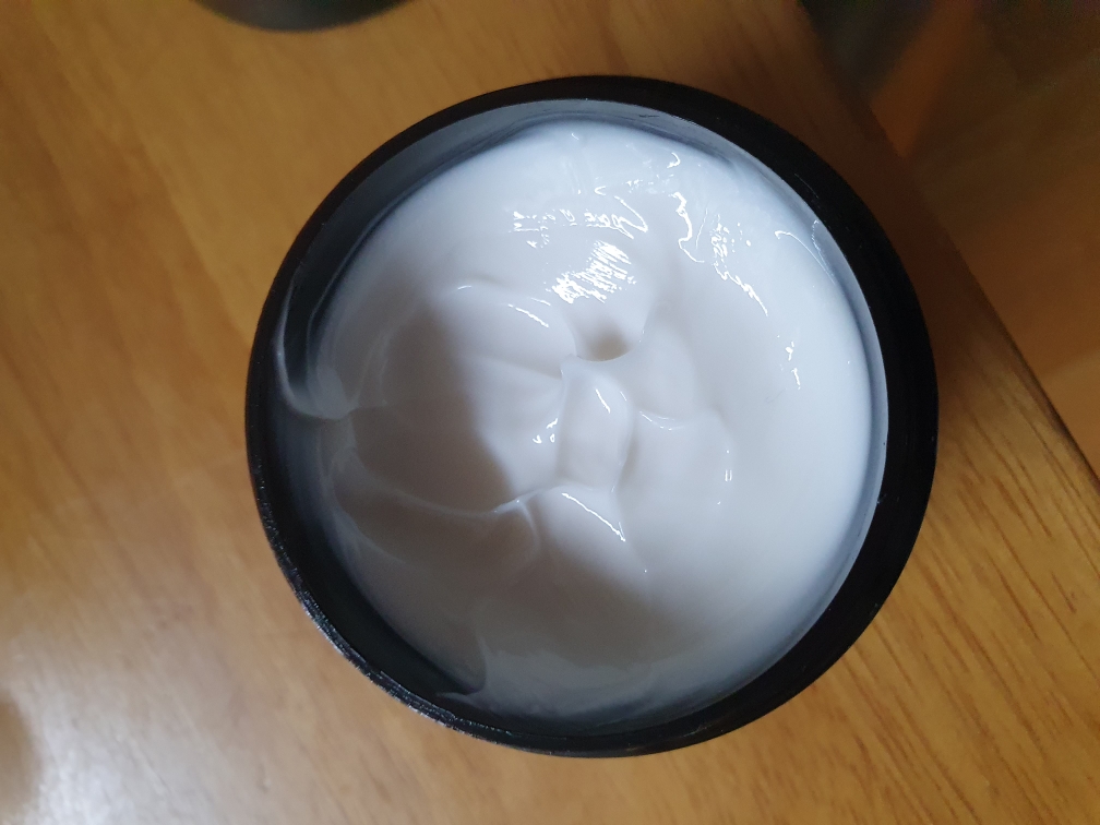Real user review photo of Natural Fermented Camellia Cream