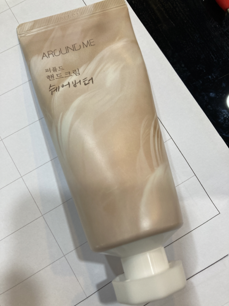 在我身边 香氛护手霜[乳木果油］ common.review image