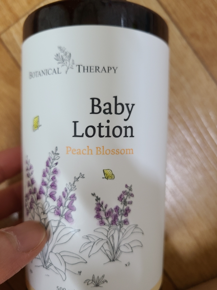 大容量婴儿宝宝乳液[桃花香]的真实用户使用照片