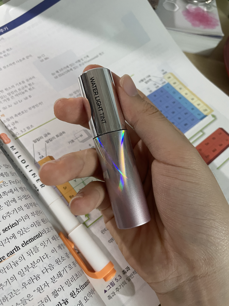 어퓨 (A'pieu) 물광 틴트 [PK01 벚꽃의지각] review image