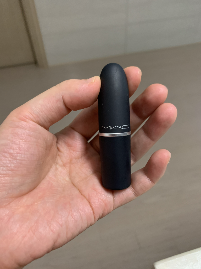 맥 (MAC) 파우더 키스 립스틱 [스타일쇼크드!] review image
