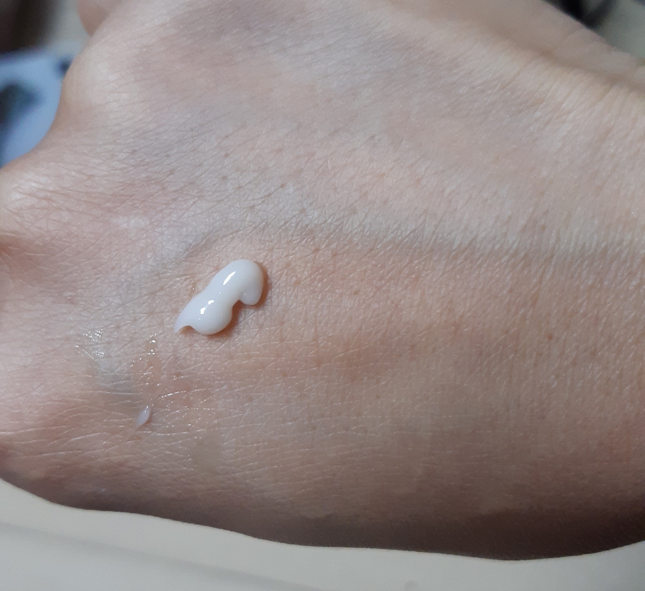 미샤 (MISSHA) 비폴렌 리뉴 아이 앰풀러 review image
