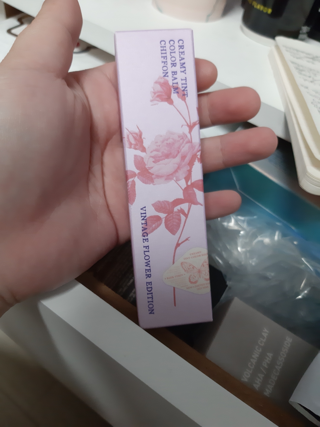 마몽드 (Mamonde) 빈티지 플라워 에디션 크리미 틴트 컬러 밤 쉬폰 [13호 낫어걸] review image