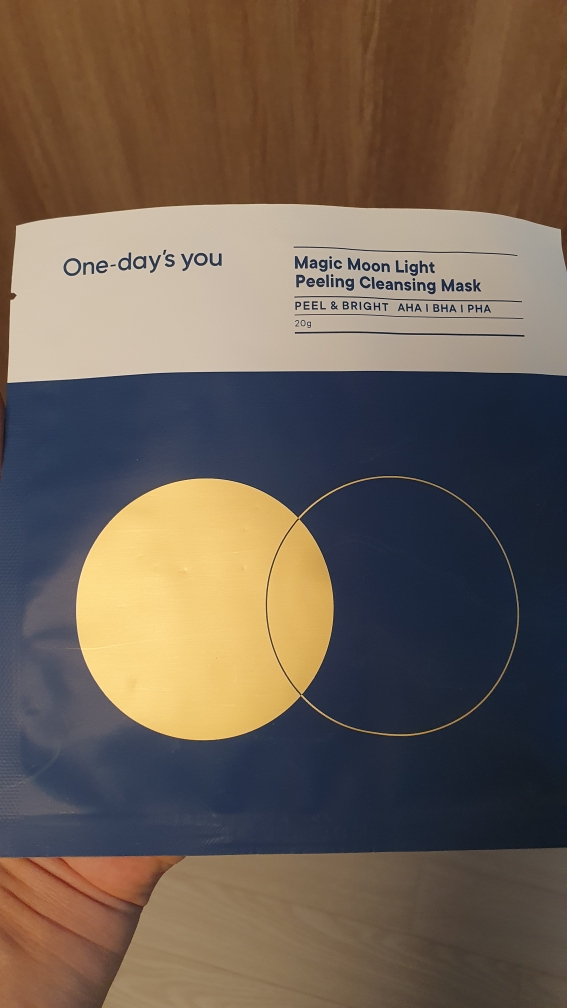 One-day'syou Mặt nạ làm sạch da Magic Moonlight Peeling review image