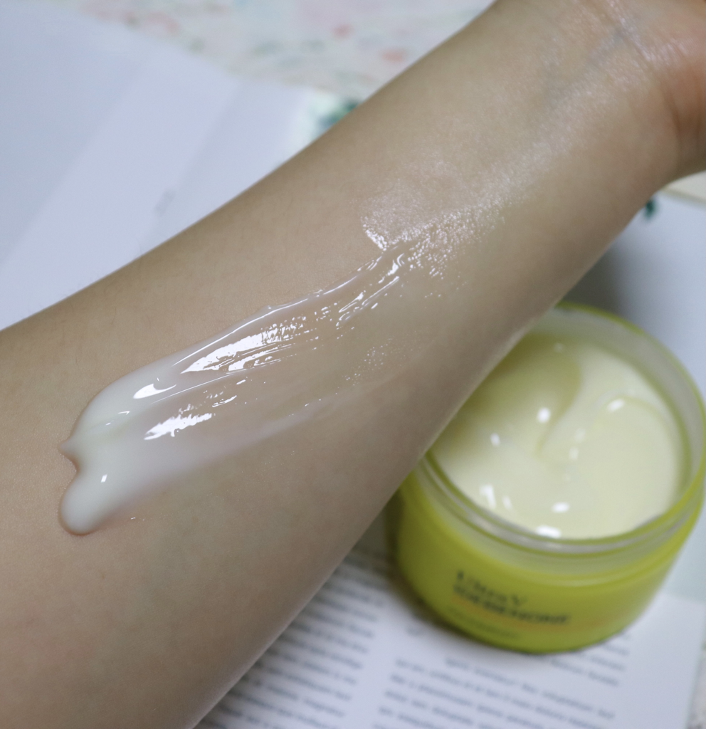 울트라브이 (UltraV) 이데베논 모이스춰라이징 크림 review image