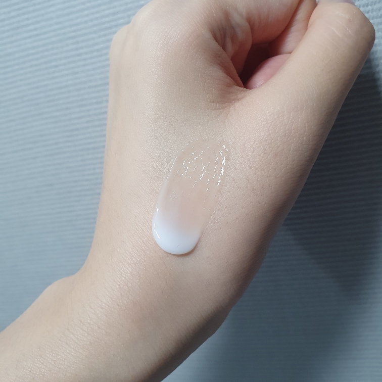 한율 Sesal mugwort soothing moisturizing cream review image