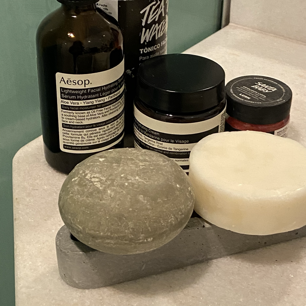 Real user review photo of Lightweight Facial Hydrating Serum