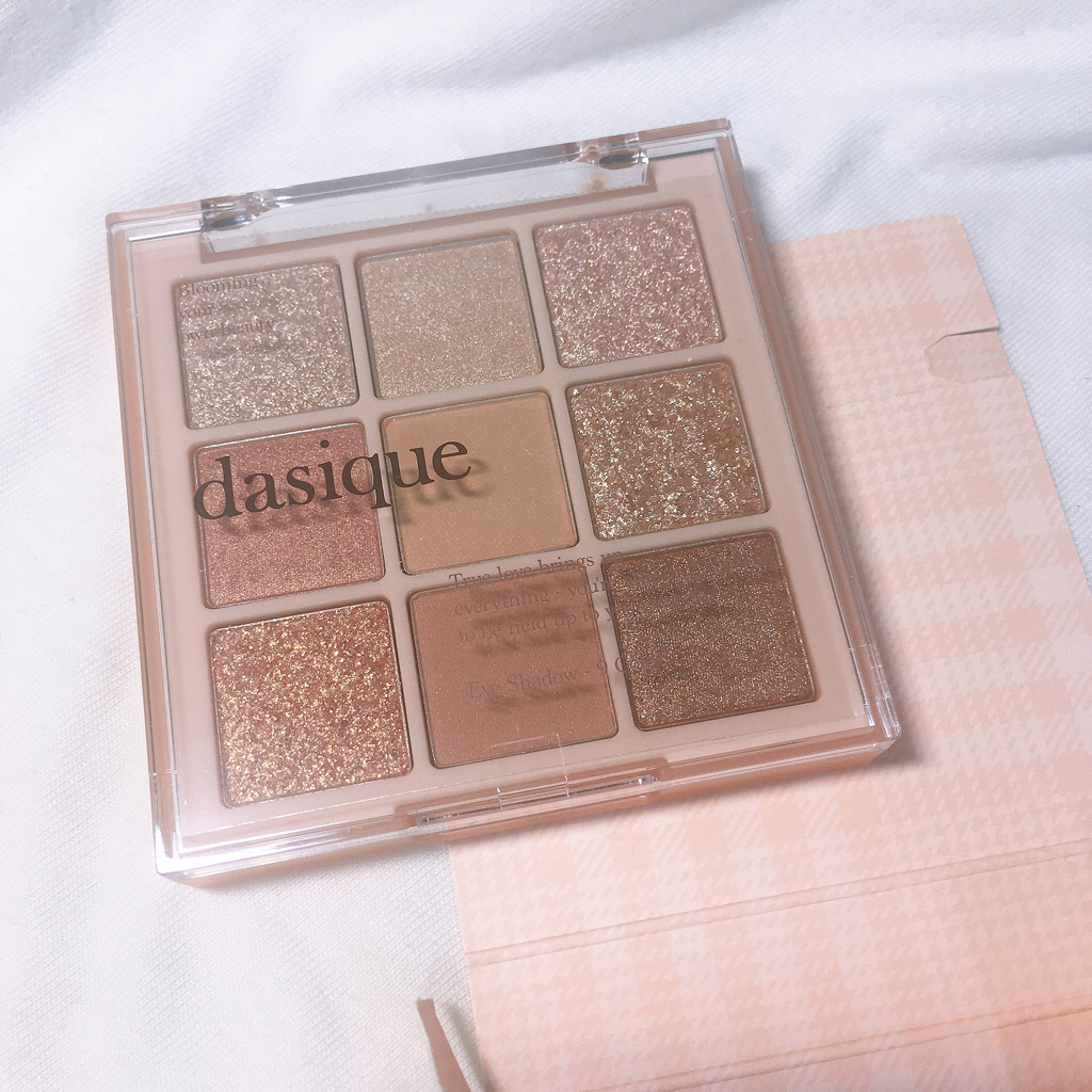 Real user review photo of Shadow Palette [09 Sweet Cereal]