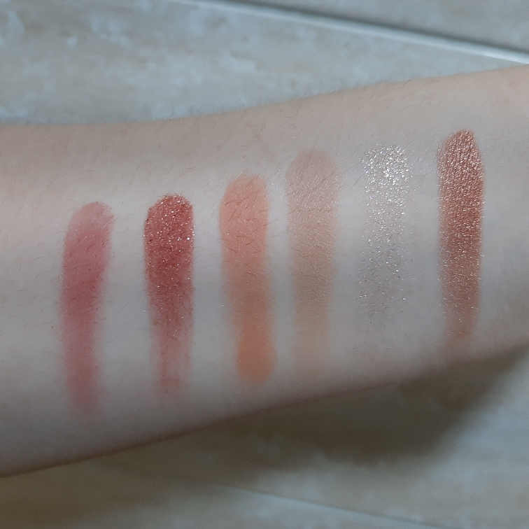 에뛰드 (ETUDE) 플레이 컬러 아이즈 미니 [#빈티지까멜리아] review image