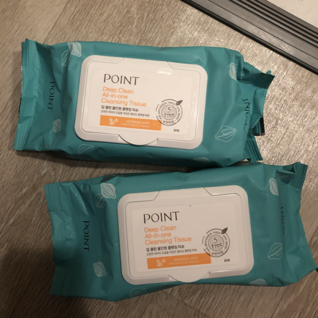 深层清洁一体式洁面湿巾的真实用户使用照片