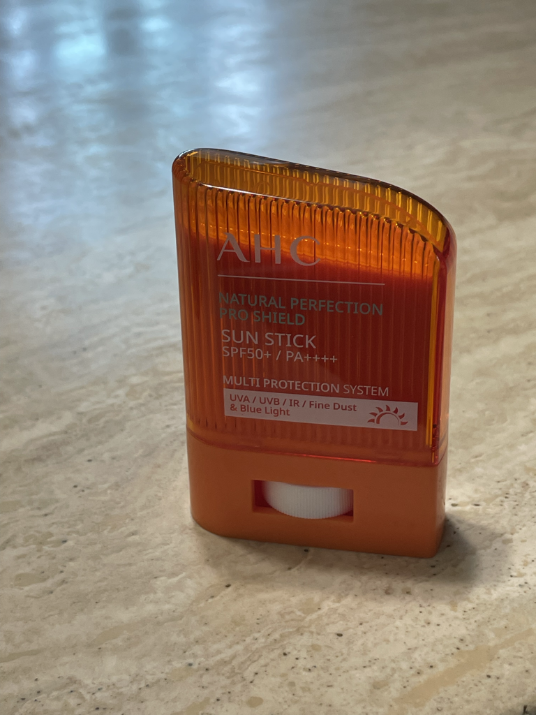 ナチュラルパーフェクションプロシールドサンスティック [SPF50+/PA++++]のリアルなユーザー写真