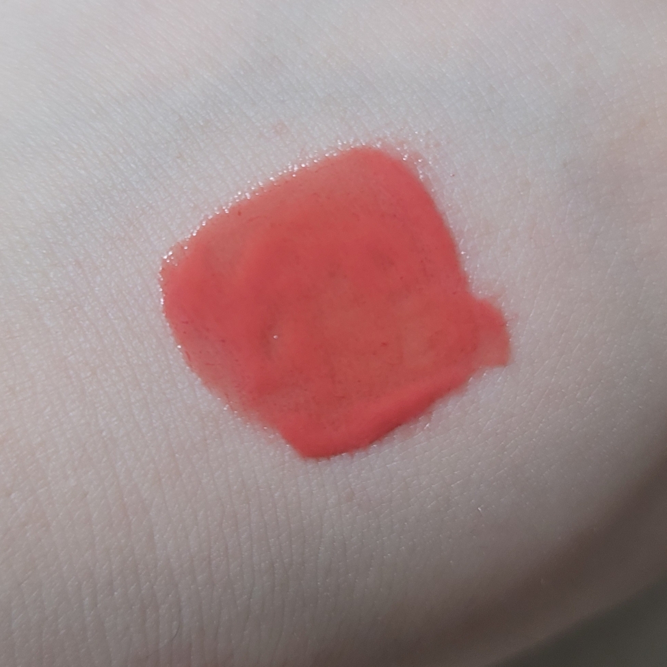 Real user review photo of Versicolor Varnish Cream Lip Stain [Peach-a-Flush]