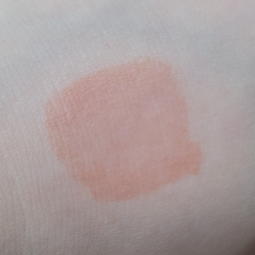 Real user review photo of Versicolor Varnish Cream Lip Stain [Peach-a-Flush]