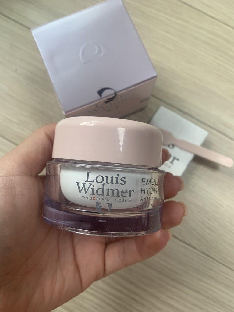 루이스비드마 (LouisWidmer) 모이스처 에멀전 하이드로 액티브 review image