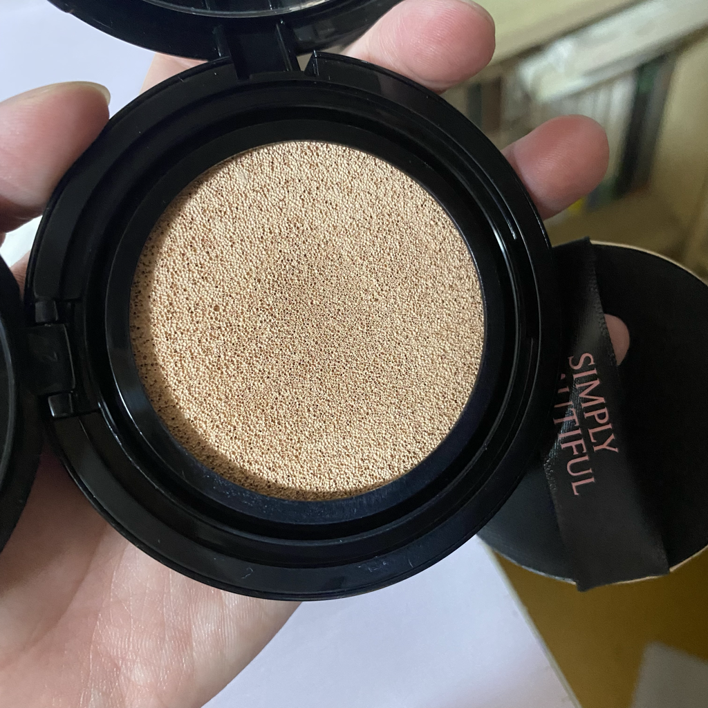 SIMPLYBEAUTIFUL Brightening BB Cushion [SPF50+/PA+++] [No. 0 Lovely] review image