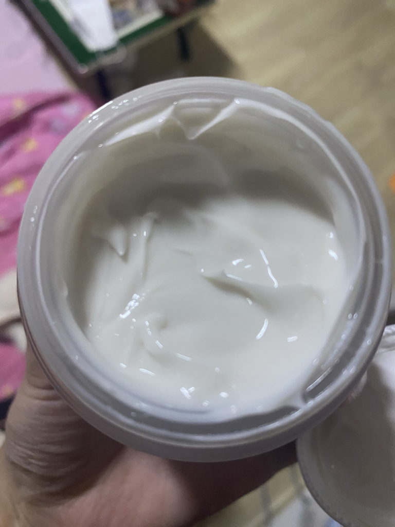 Real user review photo of 1025 Dokdo Light Cream