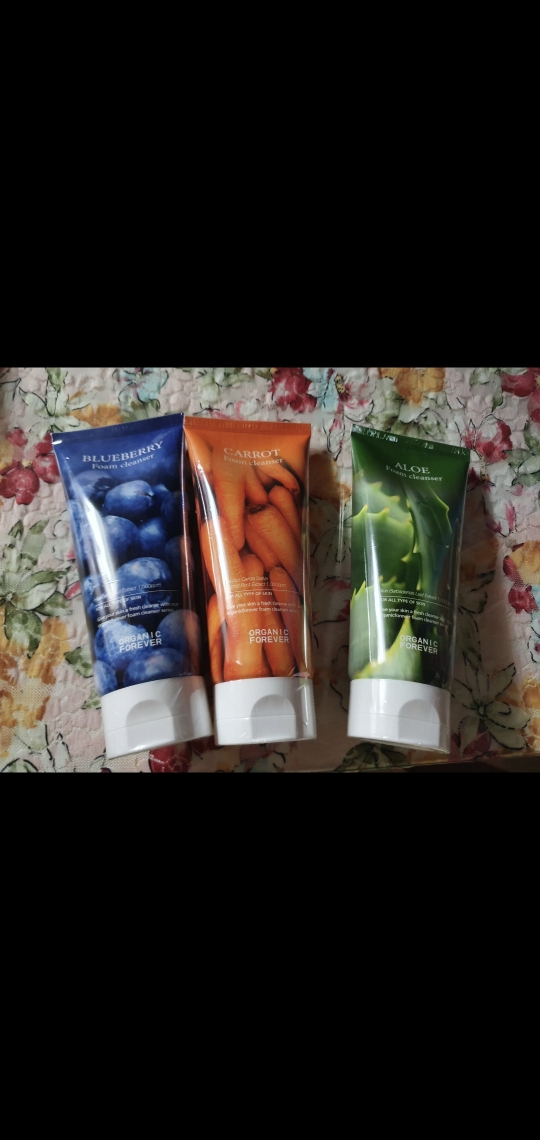 ORGANICFOREVER 洗面奶 [蓝莓] common.review image