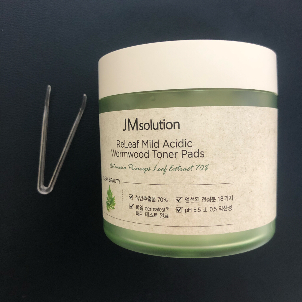 Real user review photo of Releaf Mild Acidic Wormwood Toner Pads