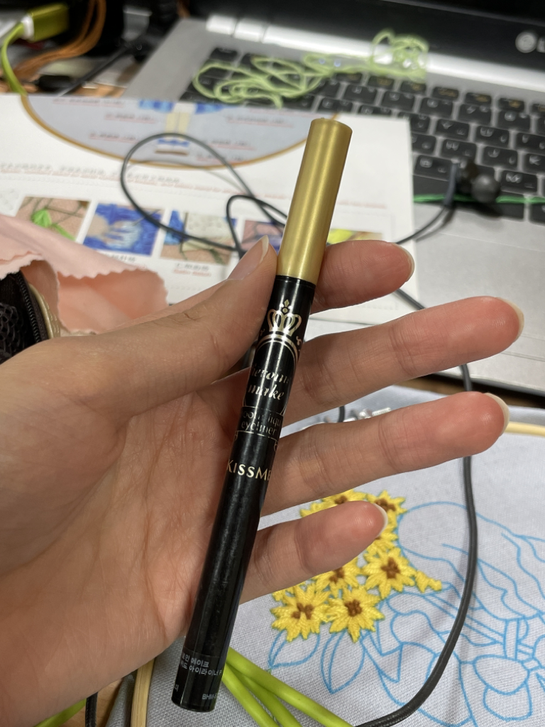Real user review photo of HeroineMake Smooth Liquid Eyeliner P [01 Deep Black]