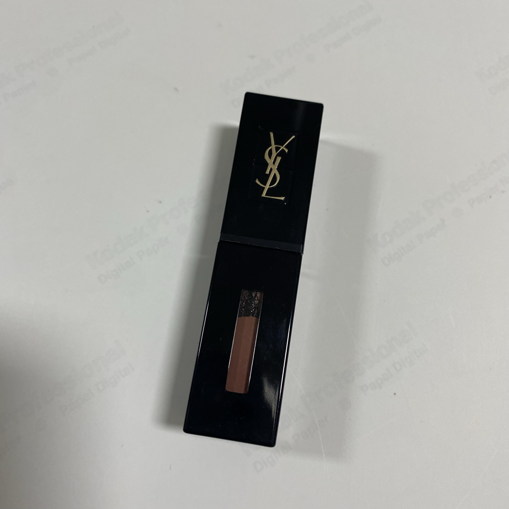 입생로랑뷰티 (YVESSAINTLAURENTBEAUTY) 베르니 아 레브르 바이닐 크림 [432 누드앰플리파이어] review image
