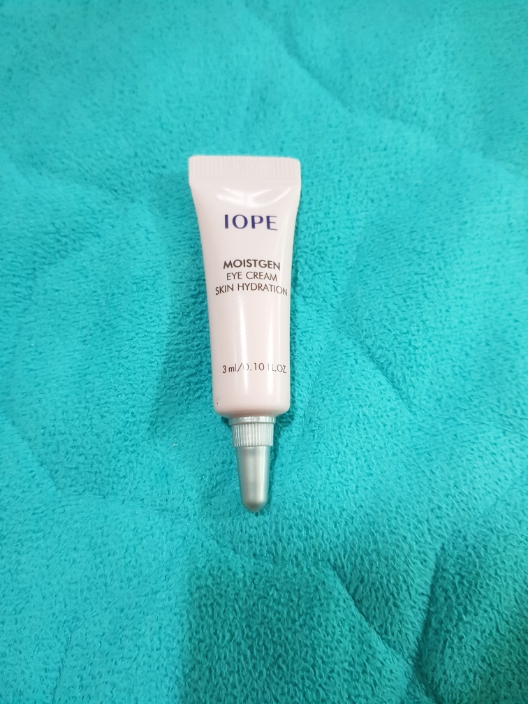 IOPE Moistgen Eye Cream Skin Hydration review image