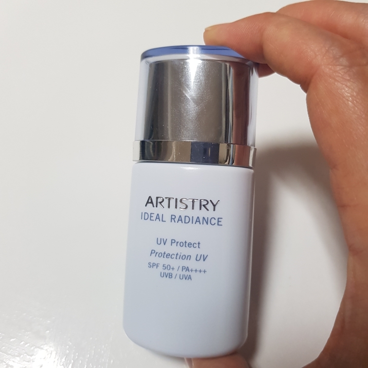 ARTISTRY IDEAL RADIANCE UVプロテクト 30mL | ARTISTRY Protect 50+ SPF Must ARTISTRY IDEAL RADIANCE UVプロテクト 30mL | ARTISTRY Protect 50+ SPF Must