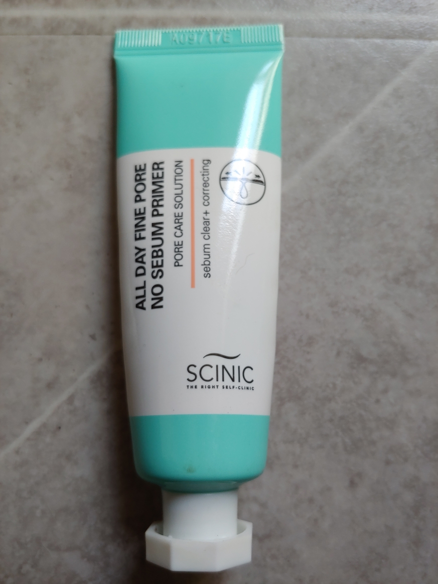 싸이닉 (SCINIC) 올데이 파인 포어 노세범 프라이머 review image