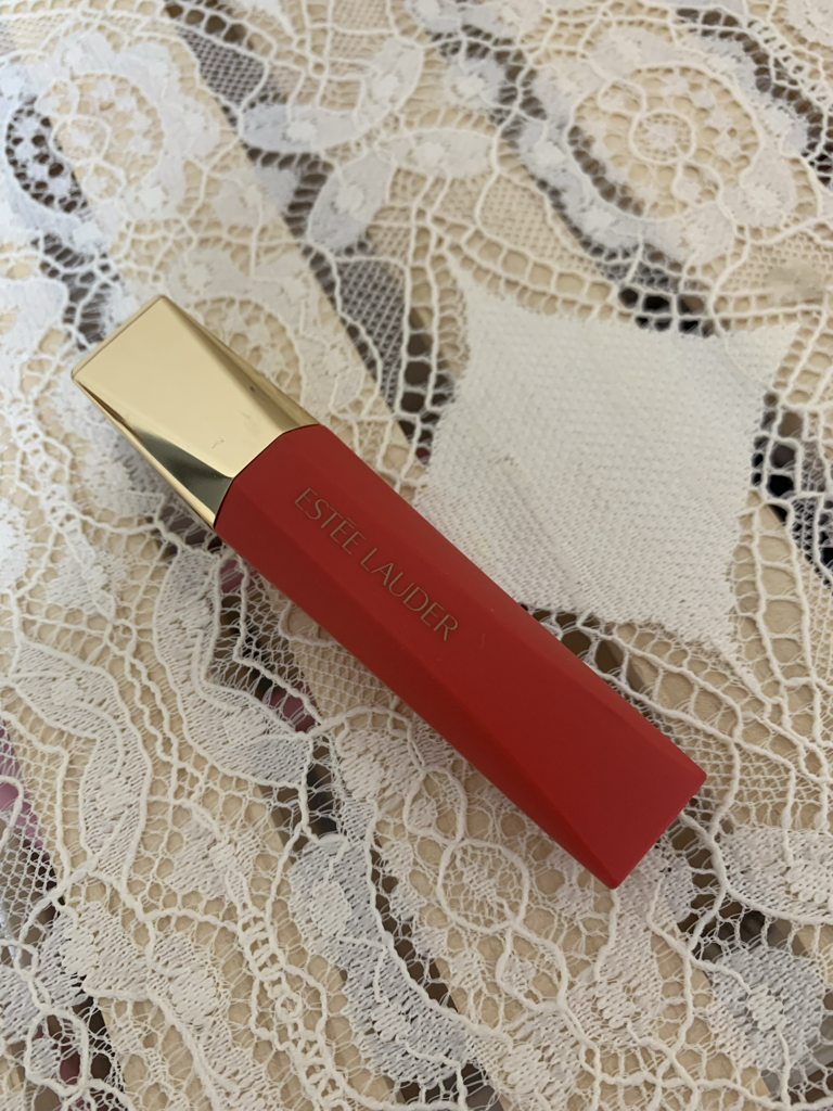 에스티로더 (ESTEELAUDER) 퓨어 컬러 휩 매트 립 컬러 [932 러브피버] review image