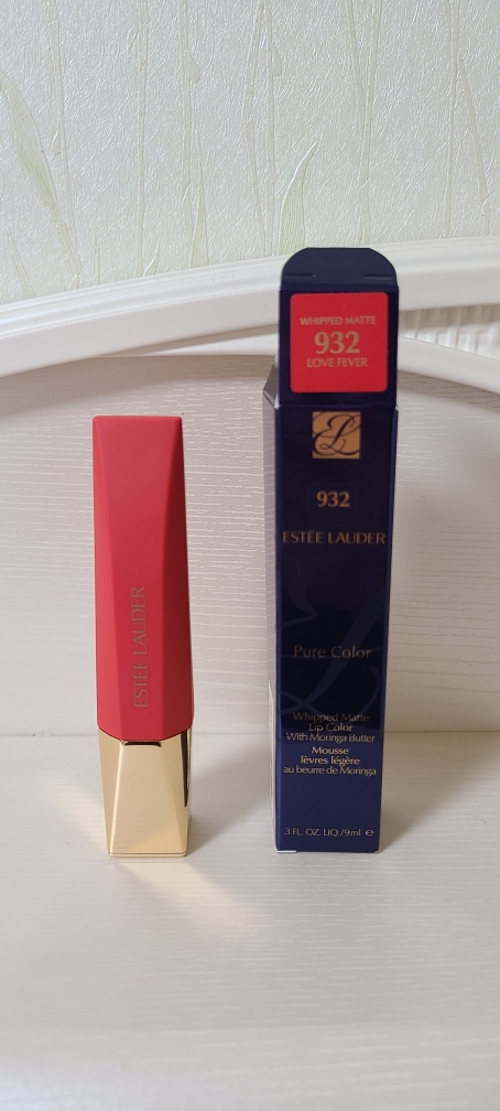 에스티로더 (ESTEELAUDER) 퓨어 컬러 휩 매트 립 컬러 [932 러브피버] review image