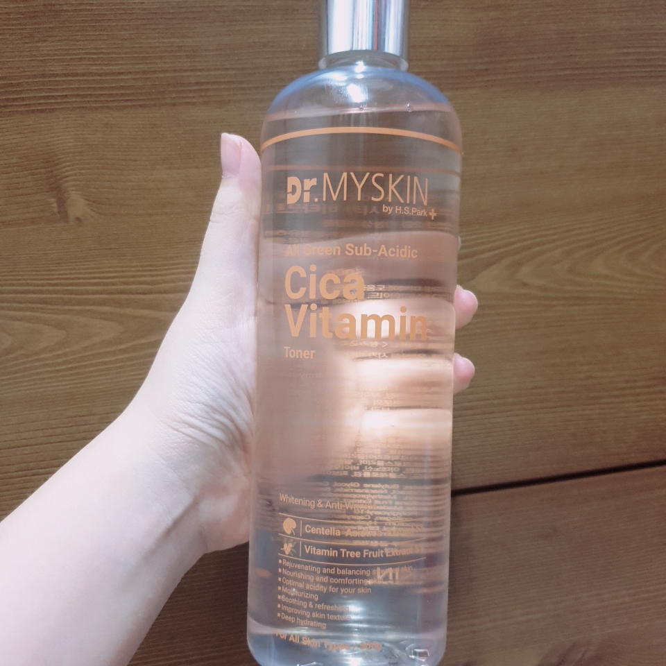 Real user review photo of All Green Mildly Acidic Cica Vitamin Toner