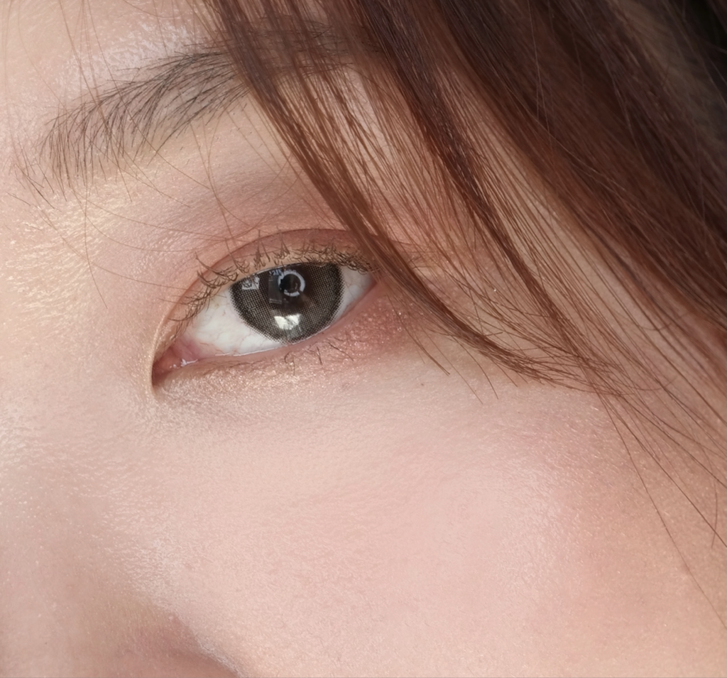Real user review photo of Luxury Palette The Dolce Vita [Pillow Talk]