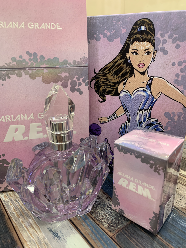 아리아나그란데 (ARIANAGRANDE) 알.이.엠 EDP review image