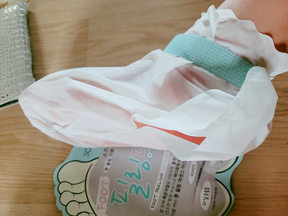 소프리스 (soflisse) 풋 필링 더블 에센스 마스크 review image