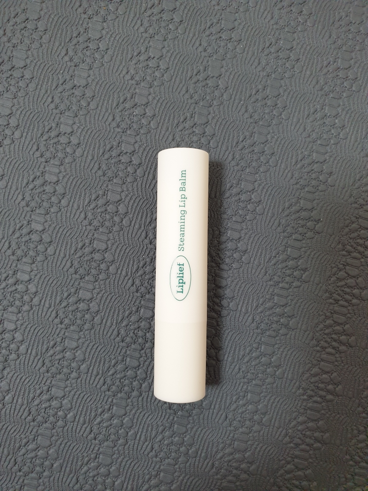滋养润唇膏 [全天候]的真实用户使用照片