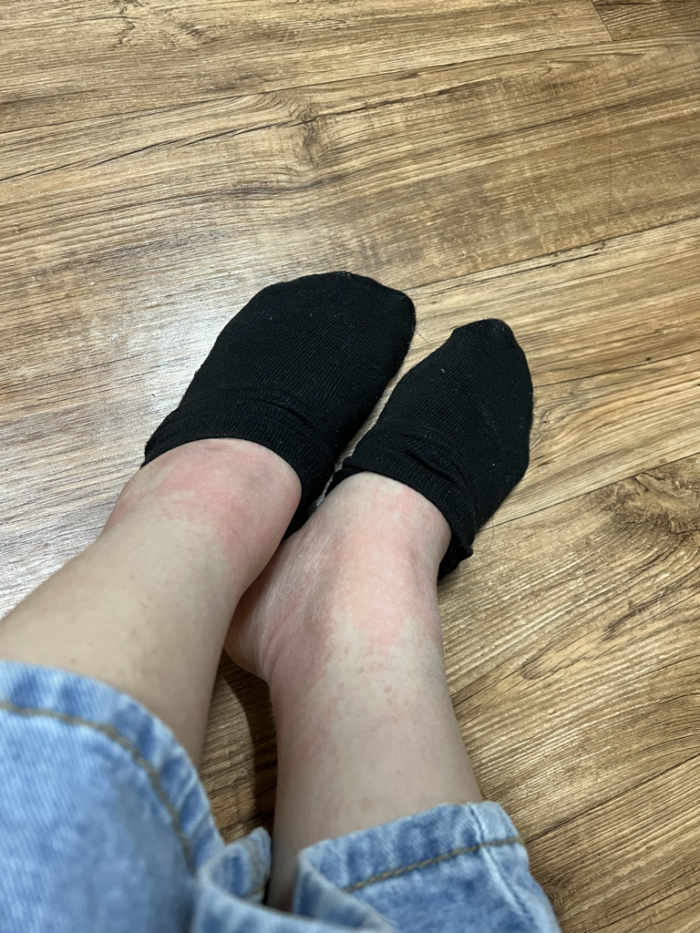 soflisse Hinoki Foot Peeling Mask review image