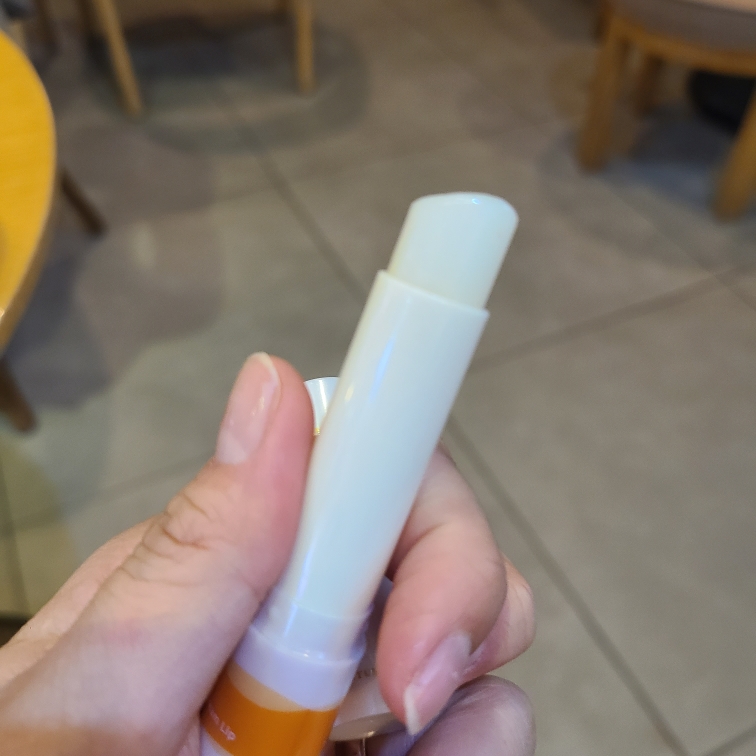 MENTHOLATUM 奶油丝滑唇膏[杏仁牛奶] common.review image