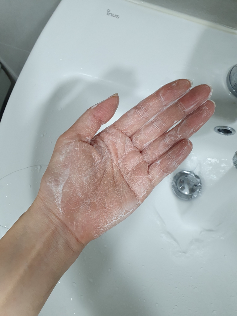 专业祛痘洁面乳的真实用户使用照片