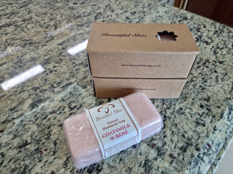 BeautifulSkin 玫瑰牛奶洁面皂 common.review image