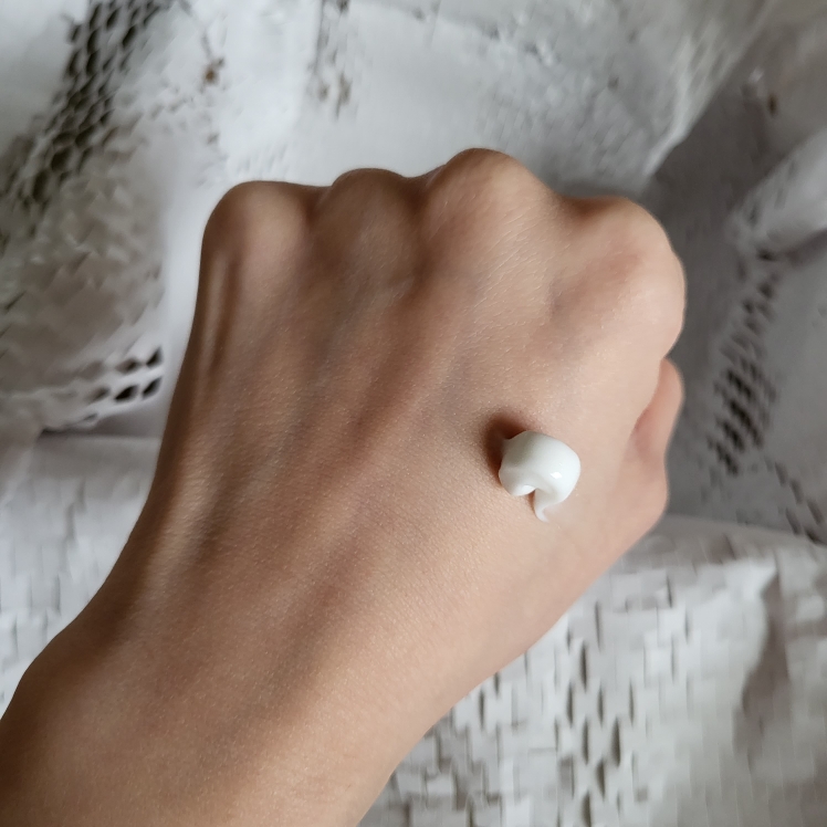 3pages (쓰리페이지) 패밀리블렌드 보타닉 바디크림 review image