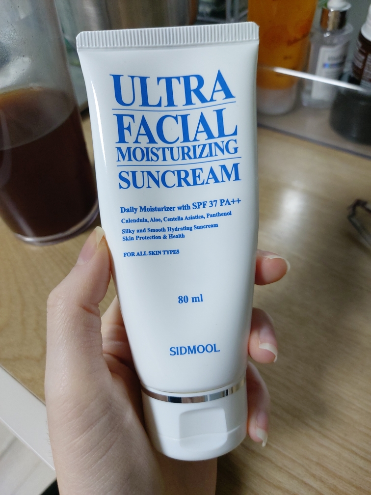 超级防晒面霜 [SPF37/PA++]的真实用户使用照片