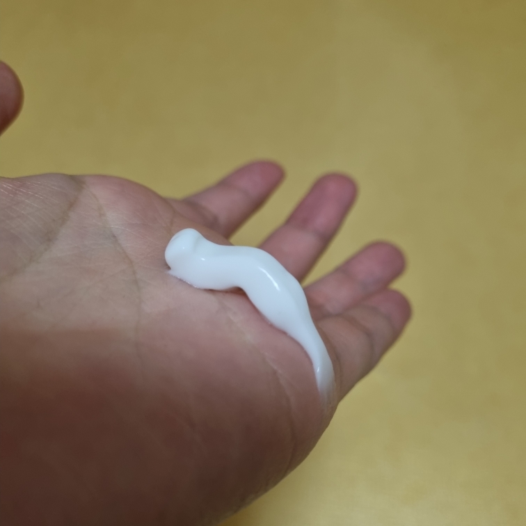 3pages (쓰리페이지) 패밀리블렌드 보타닉 바디크림 review image