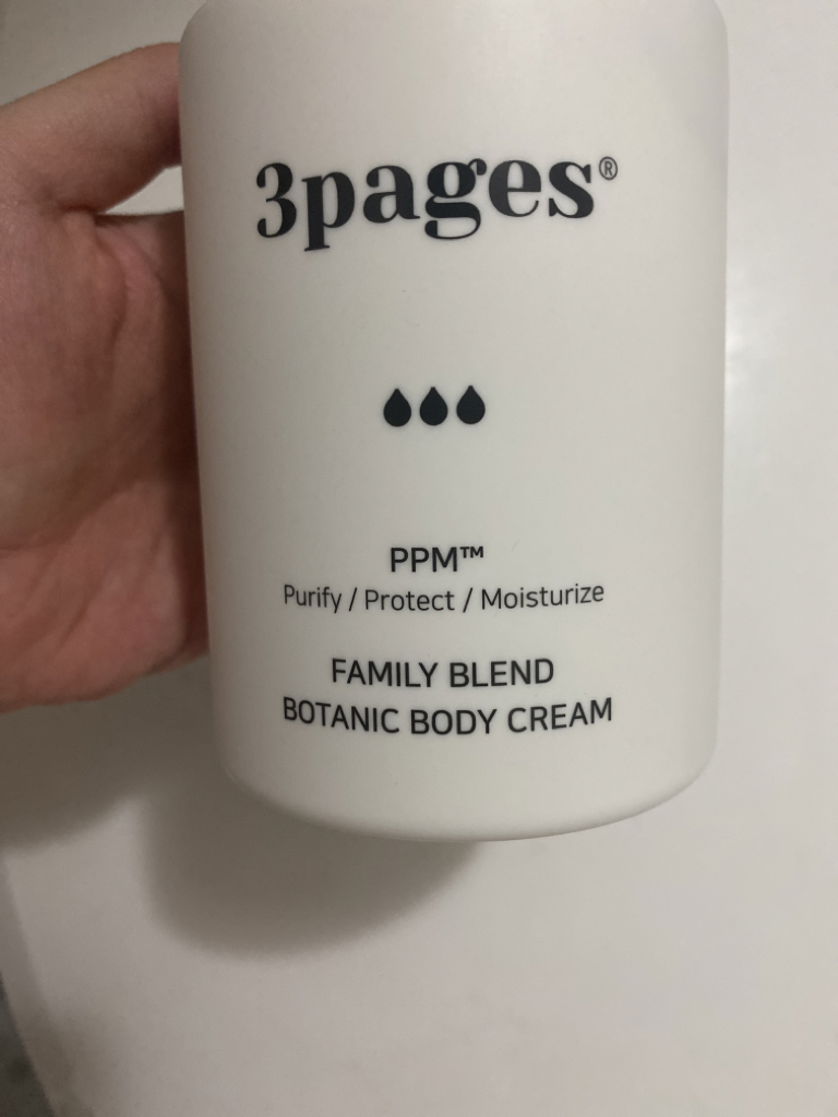 3pages (쓰리페이지) 패밀리블렌드 보타닉 바디크림 review image