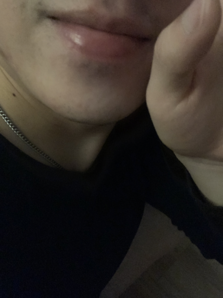 颜彩唇膏 [晨曦露滴]的真实用户使用照片