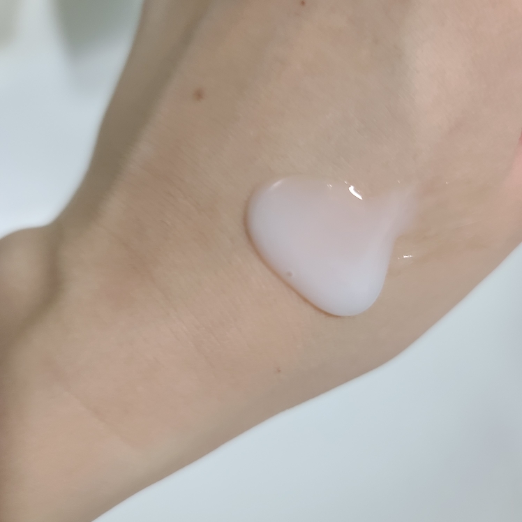 Real user review photo of Youth Activating Cell Serum