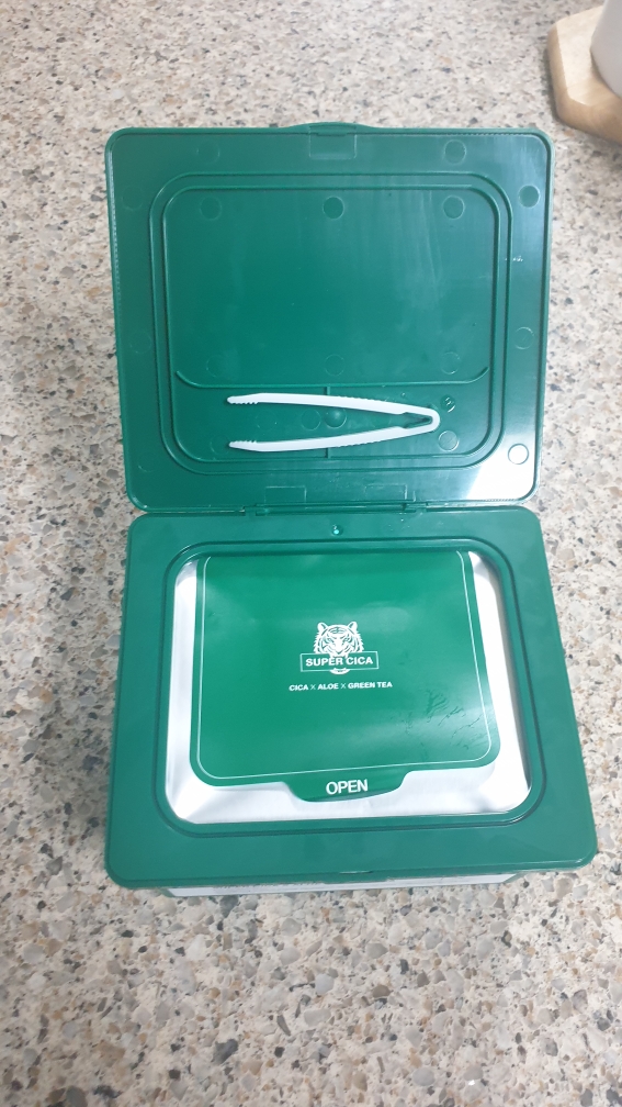 Real user review photo of Super cica Daily Quick Mask