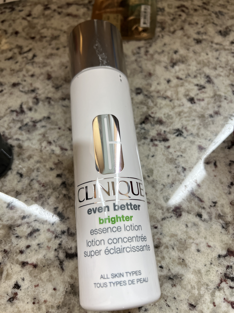 크리니크 (CLINIQUE) 이븐 베터 브라이터 에센스 로션 review image
