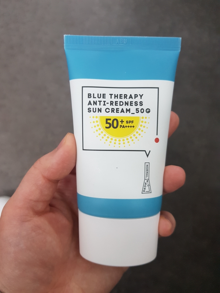 노멀노모어 (NOMALNOMORE) 블루 테라피 안티 레드니스 선크림 [SPF50+/PA++++] review image